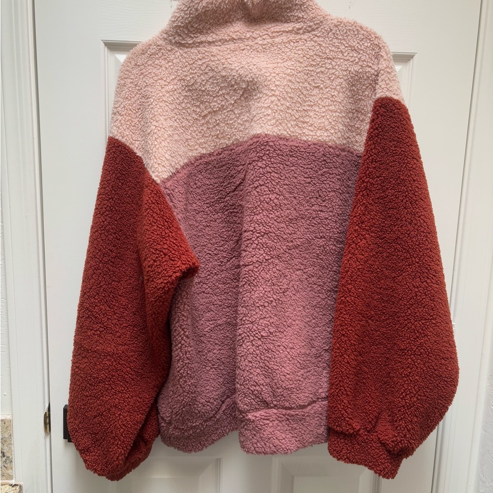 Universal Threads Sherpa Fleece - image 4